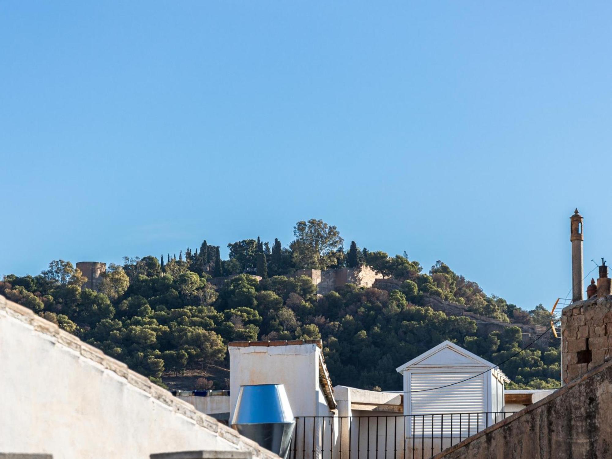 H2M Lazcano With Sunny Terrace In Old Town Malaga Luaran gambar
