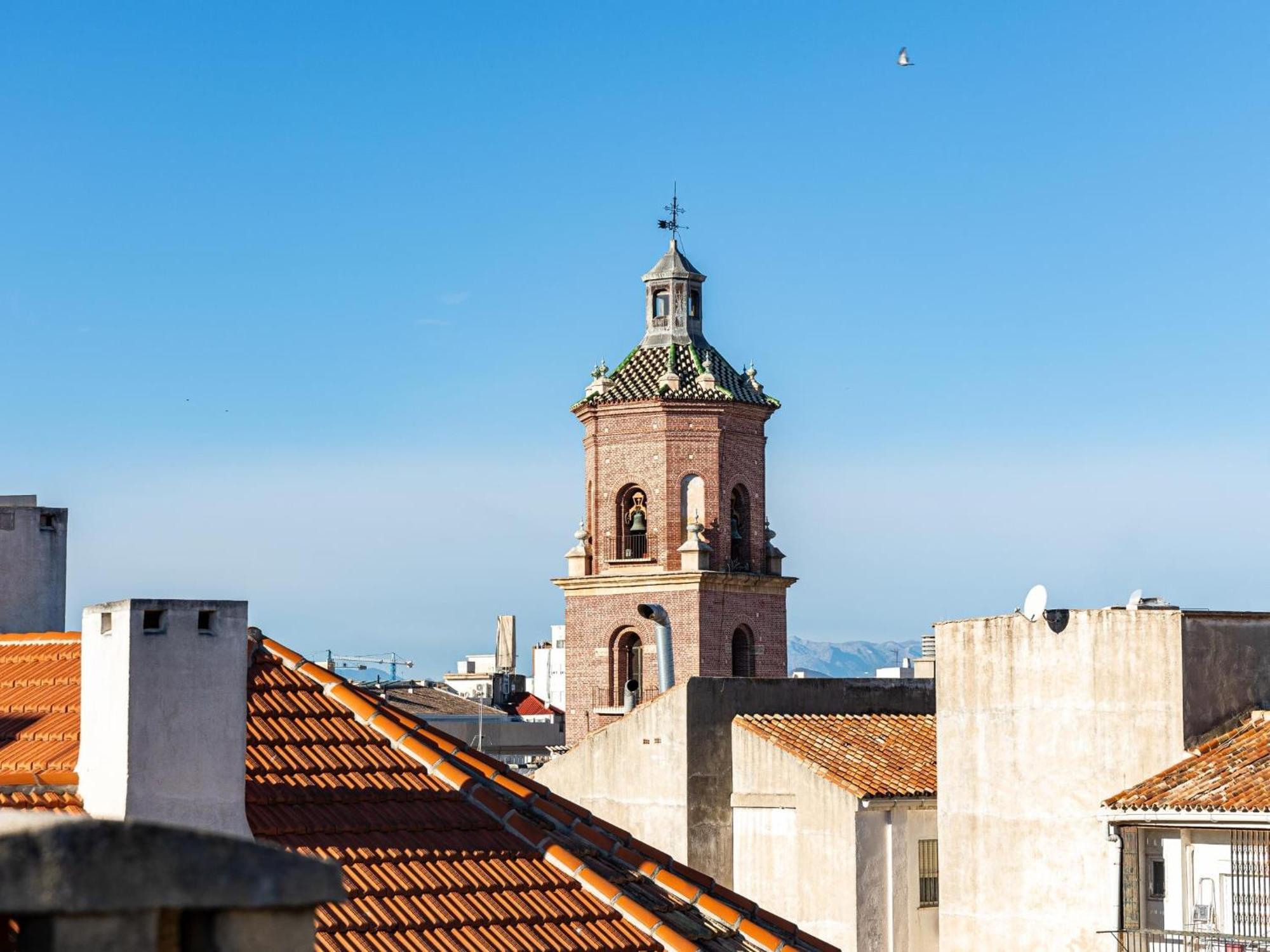 H2M Lazcano With Sunny Terrace In Old Town Malaga Luaran gambar