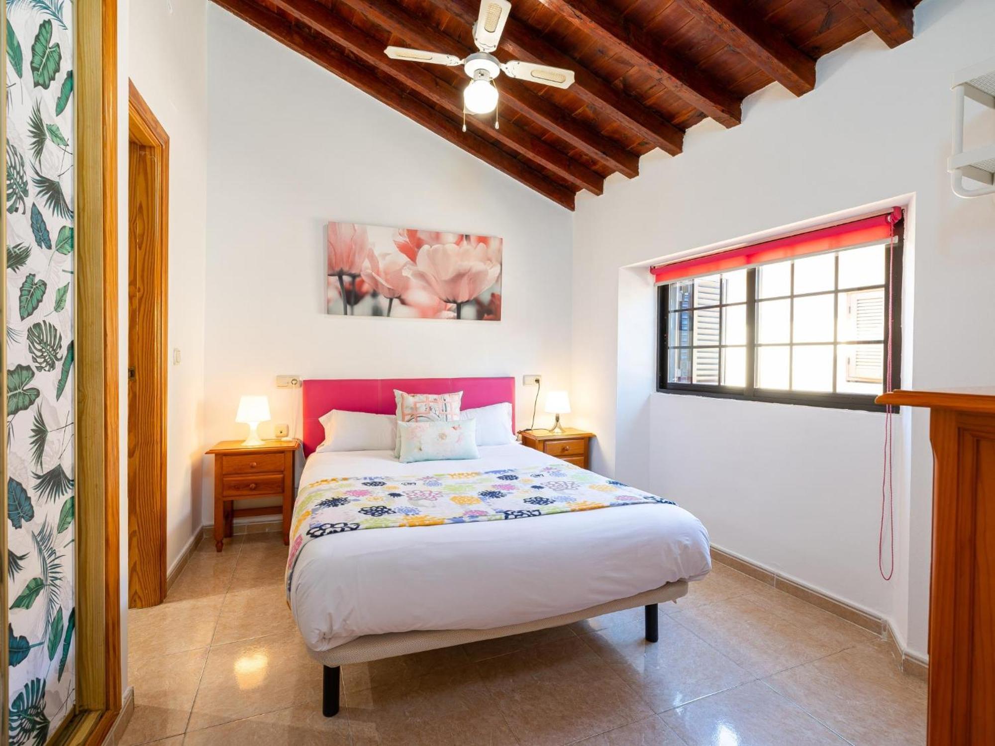 H2M Lazcano With Sunny Terrace In Old Town Malaga Luaran gambar