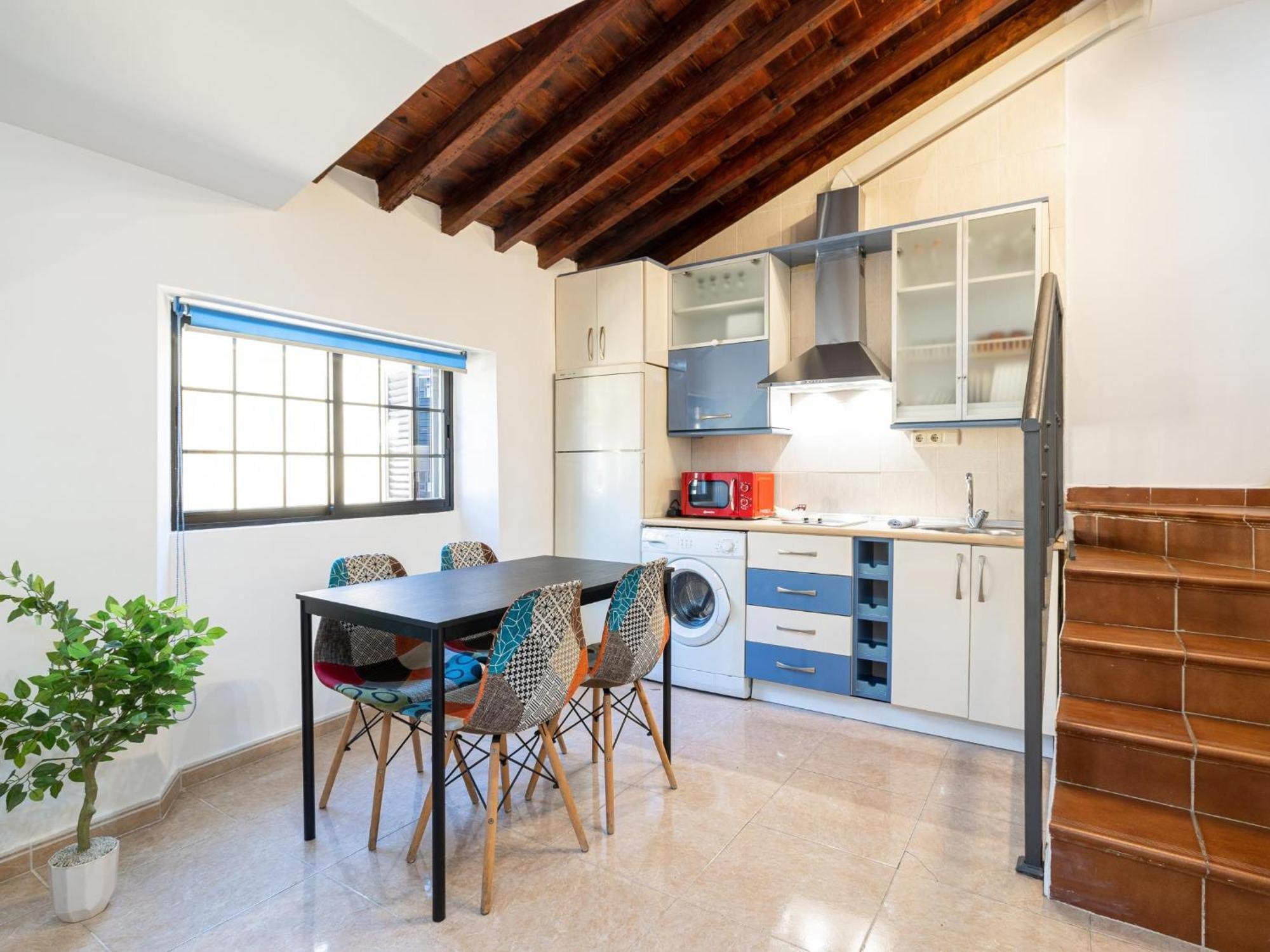 H2M Lazcano With Sunny Terrace In Old Town Malaga Luaran gambar